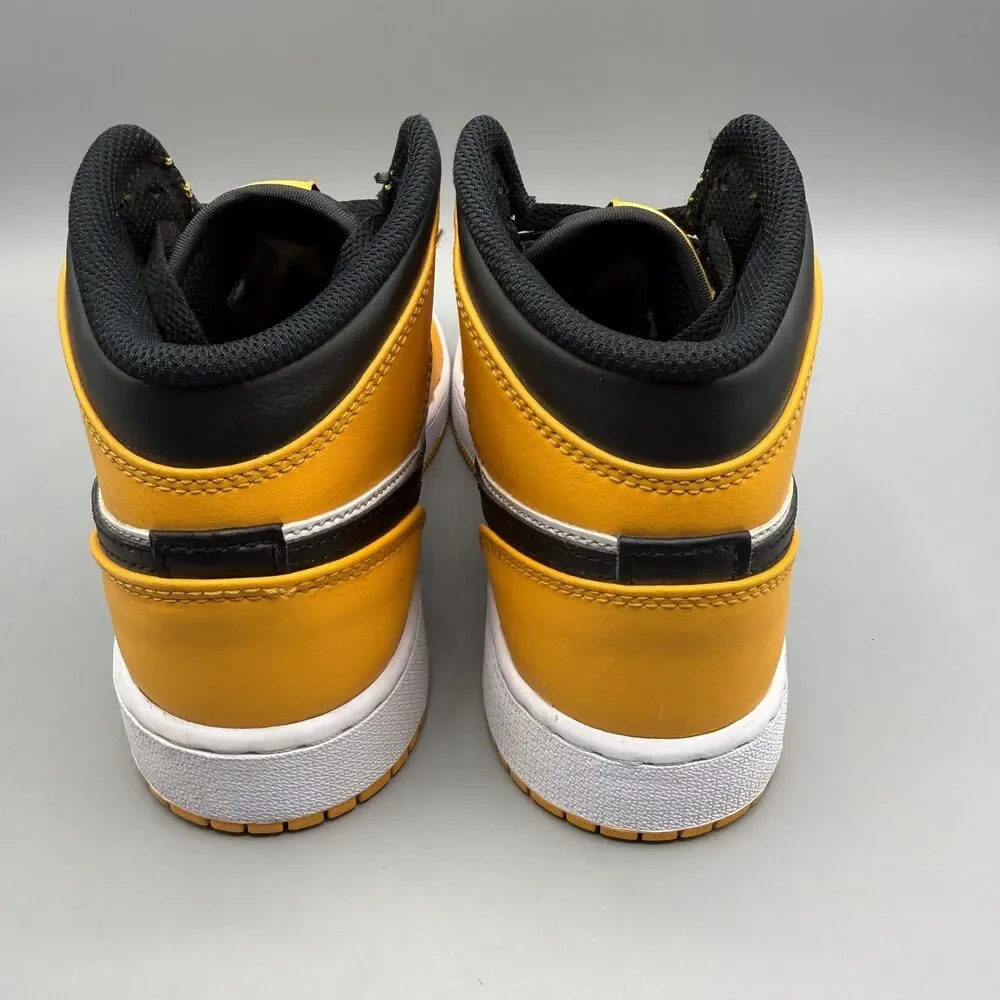 Nike heritage style